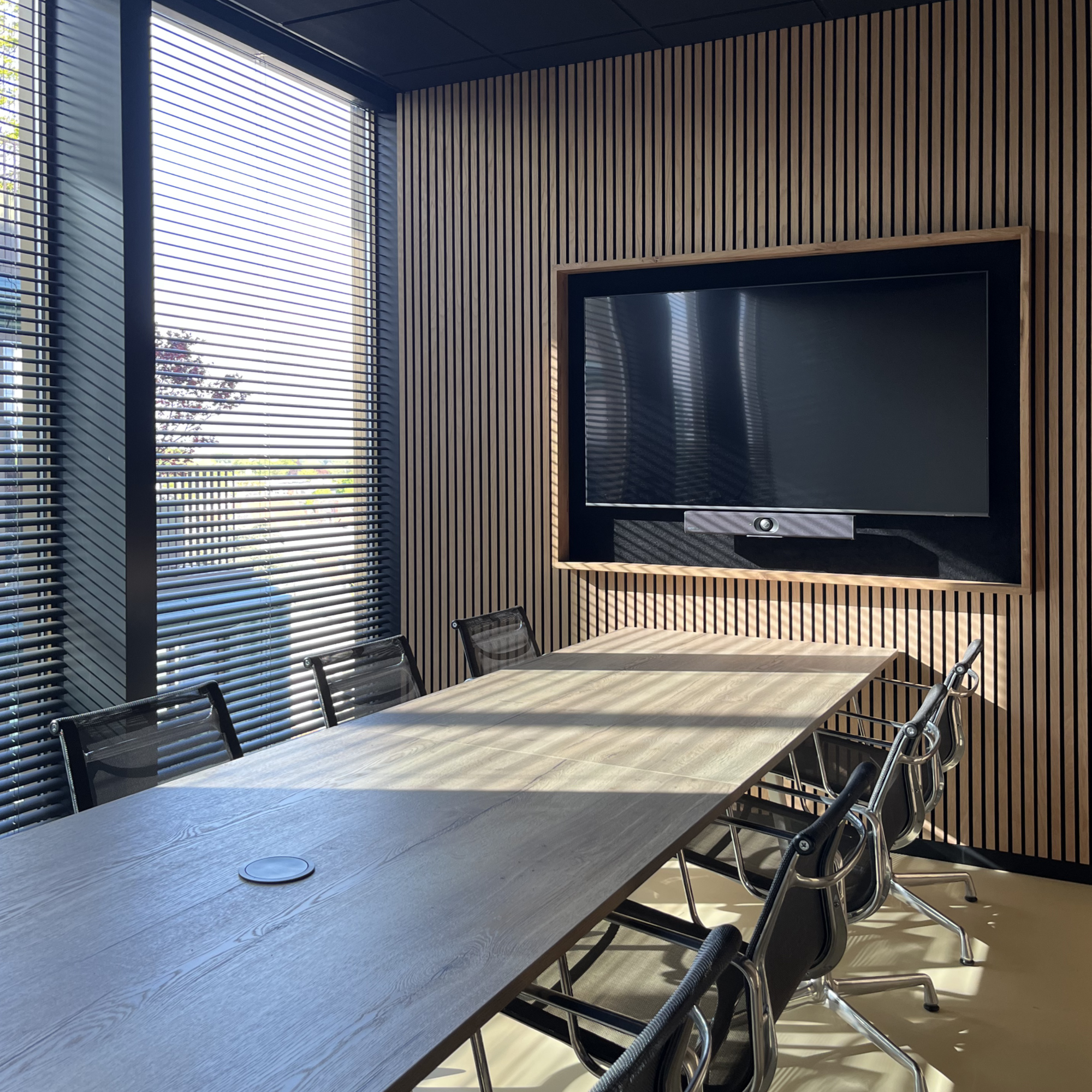 Meweting Room